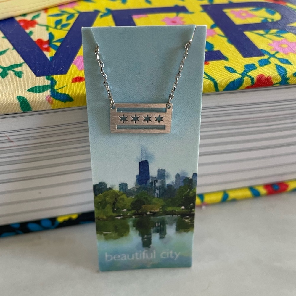 NWT Chicago Flag Silver Necklace